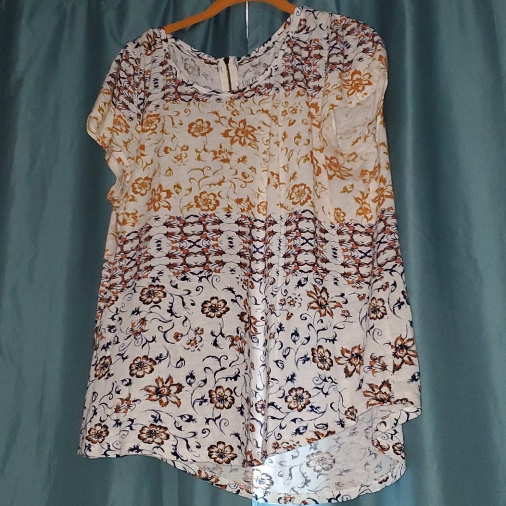 Lucky brand top